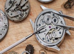 新雅克德罗手表启动指南（探索精致机械的奥秘）